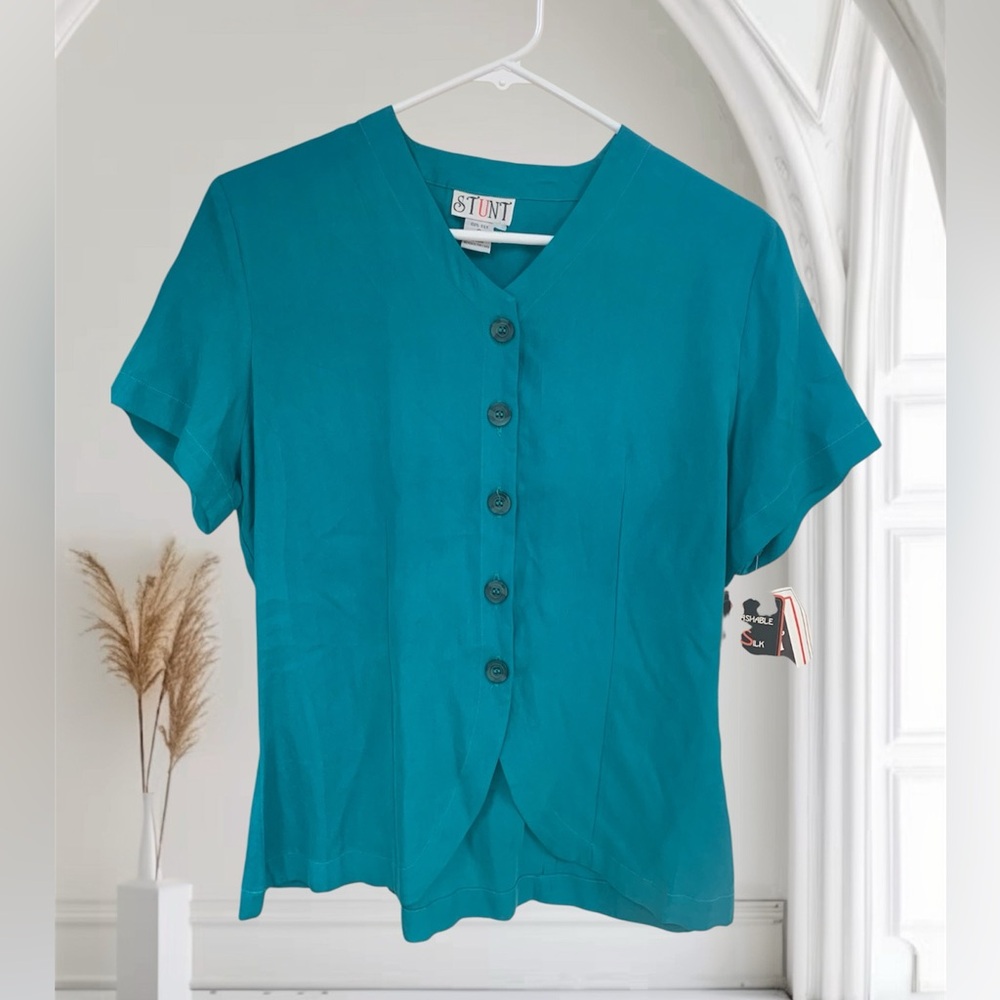 NWT 100% Silk Vintage Stunt Button -Up Women's Top M